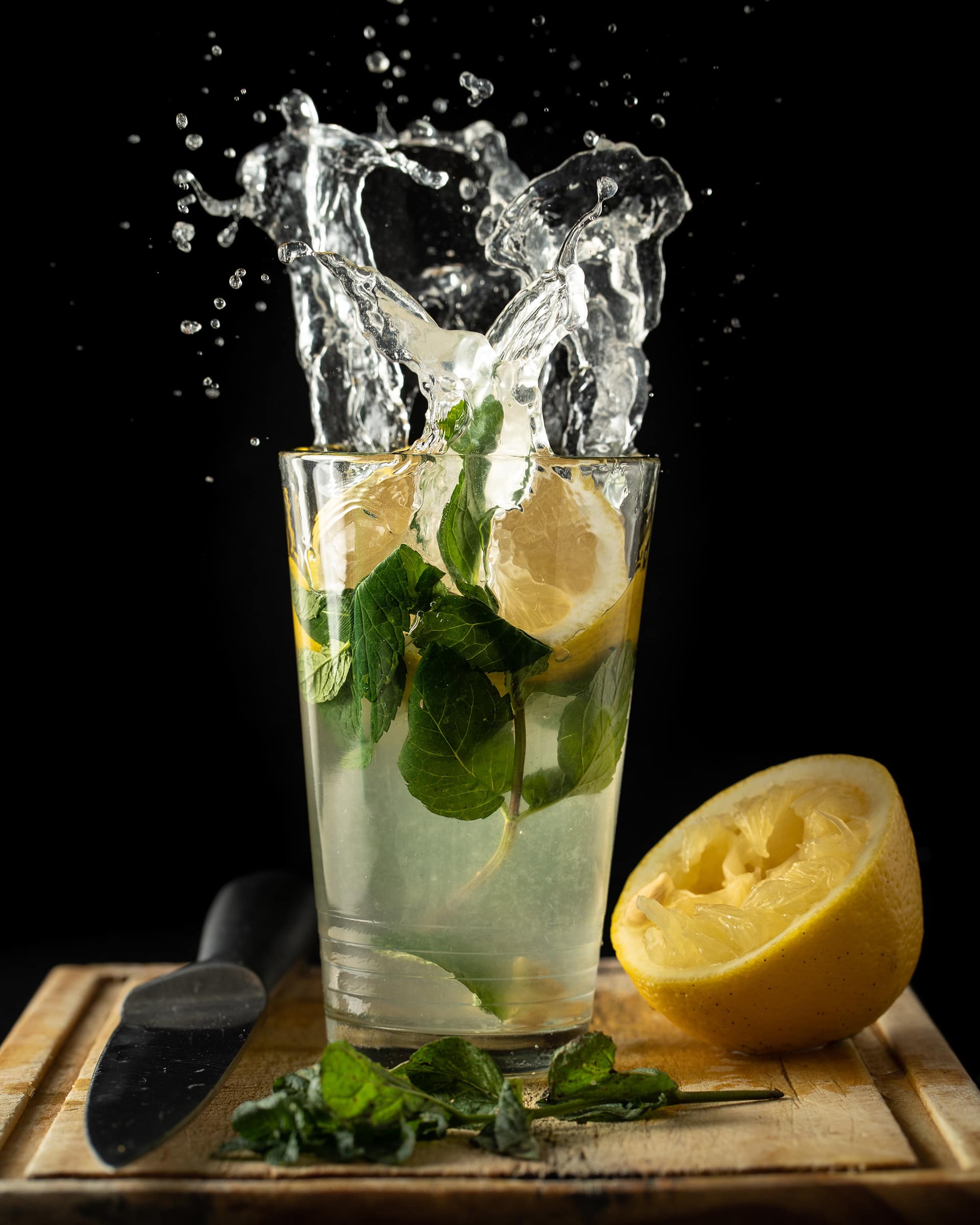 Does lemon water help in acid reflux 