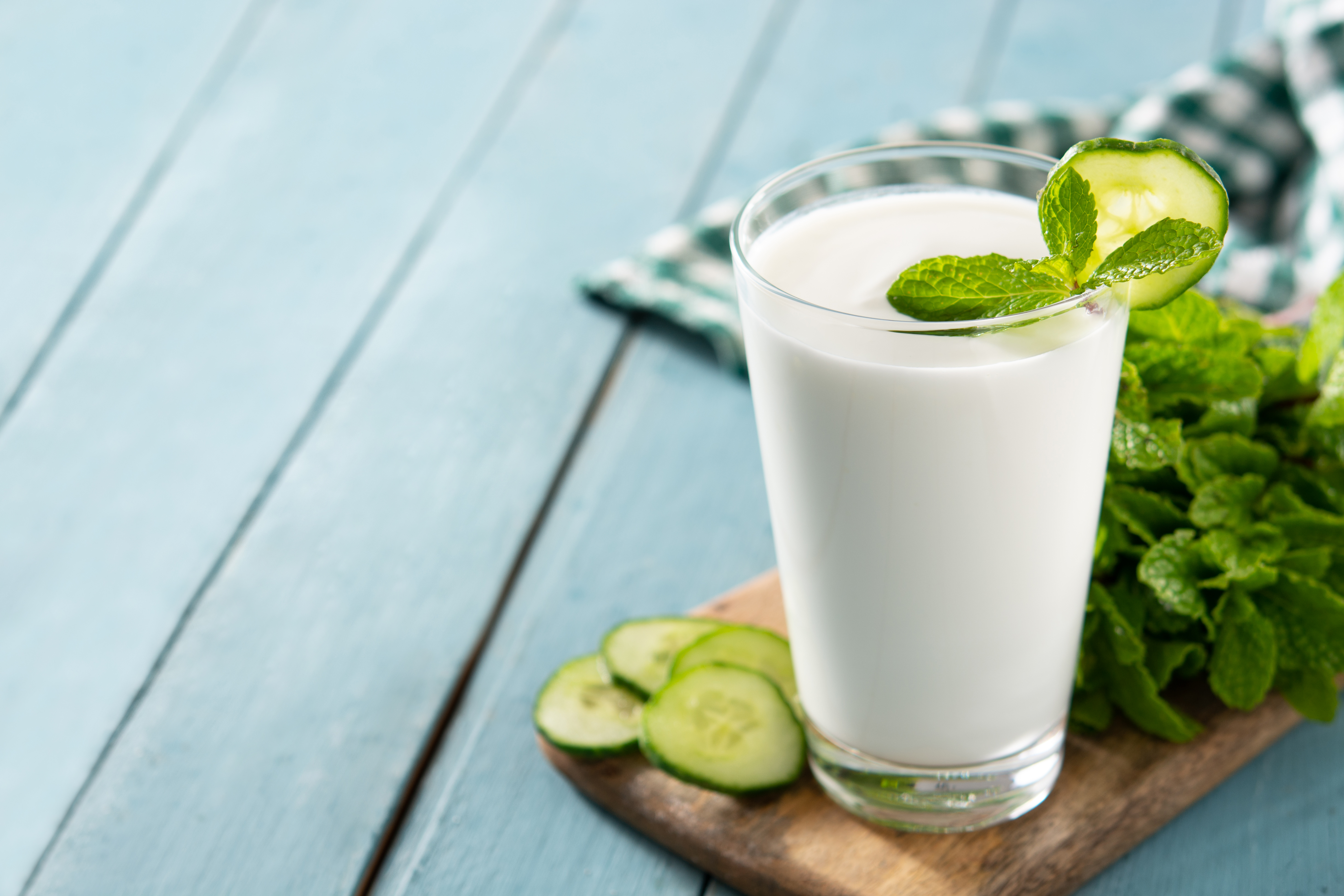 How is Buttermilk good for acid reflux?