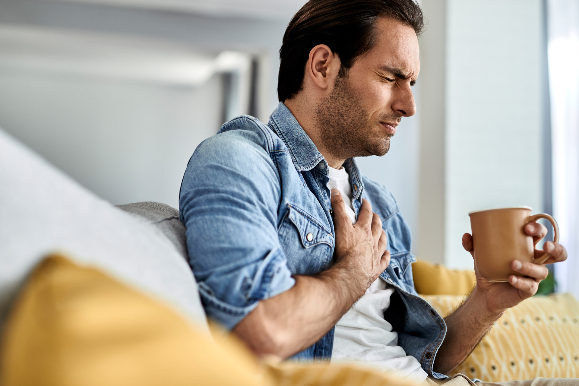 How to Deal With Hyperacidity Symptoms